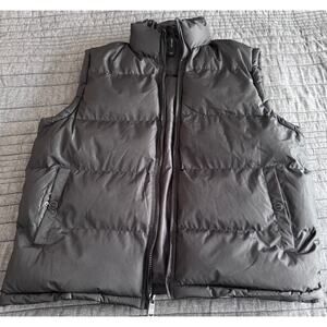 NWOT Sportier Black Men's Puffer Vest Lightweight Zip Front Size Large